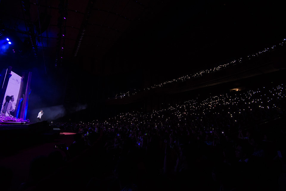 Mỹ Tâm lần đầu tựa vai Hà Anh Tuấn, cùng hát về thời thanh xuân